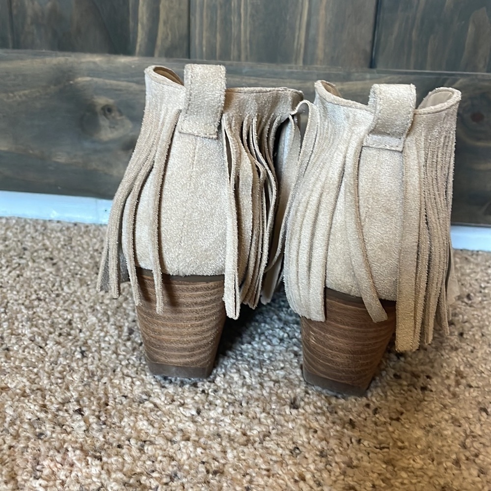 Coconuts by Matisse Tan Booties - Picture 3 of 6